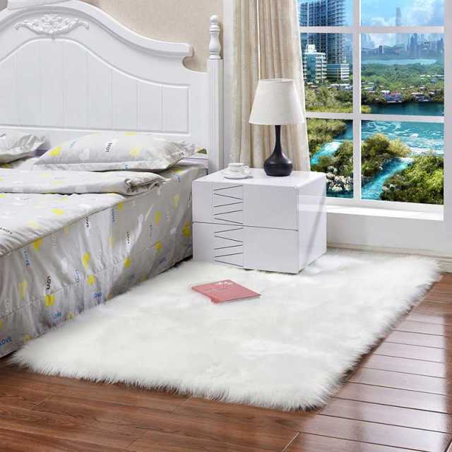 Sof Fluffy Rug For Home Decoration