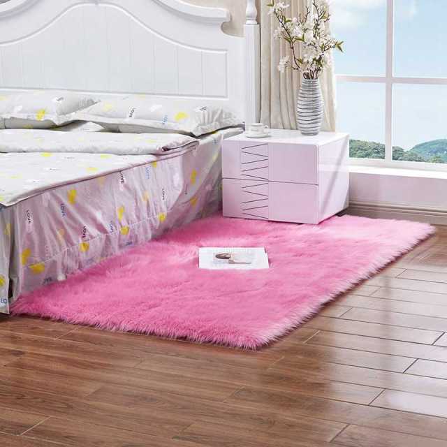 Sof Fluffy Rug For Home Decoration